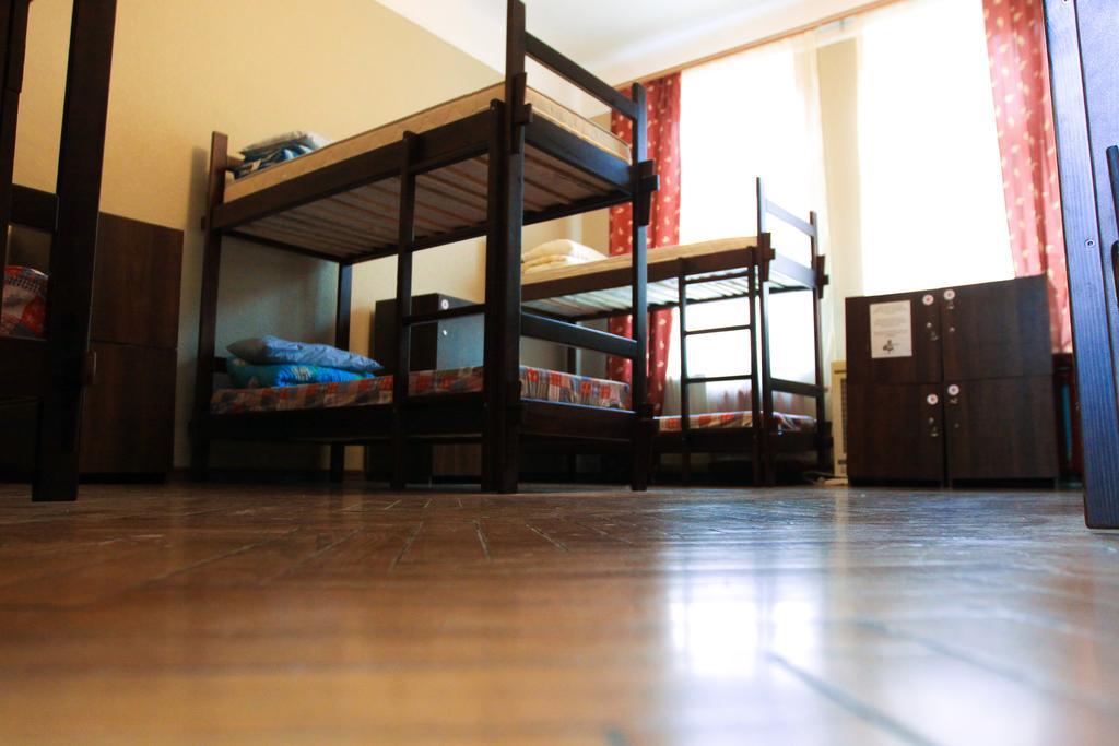 Hollywood Home Hostel Lviv Quarto foto