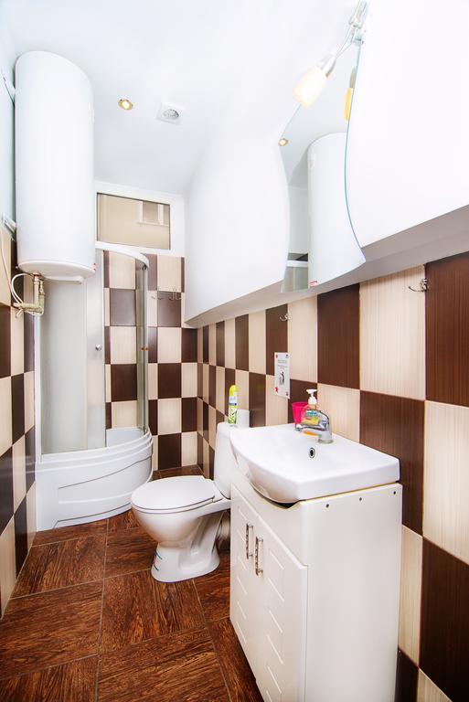 Hollywood Home Hostel Lviv Quarto foto